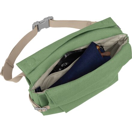 compare osprey daylite and daylite plus Daylite Plus – Sports Basement main image 0